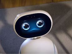 Are We Ready for Robot Caregivers? | Family Resource Home Care