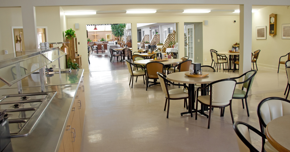 assisted living cafeteria